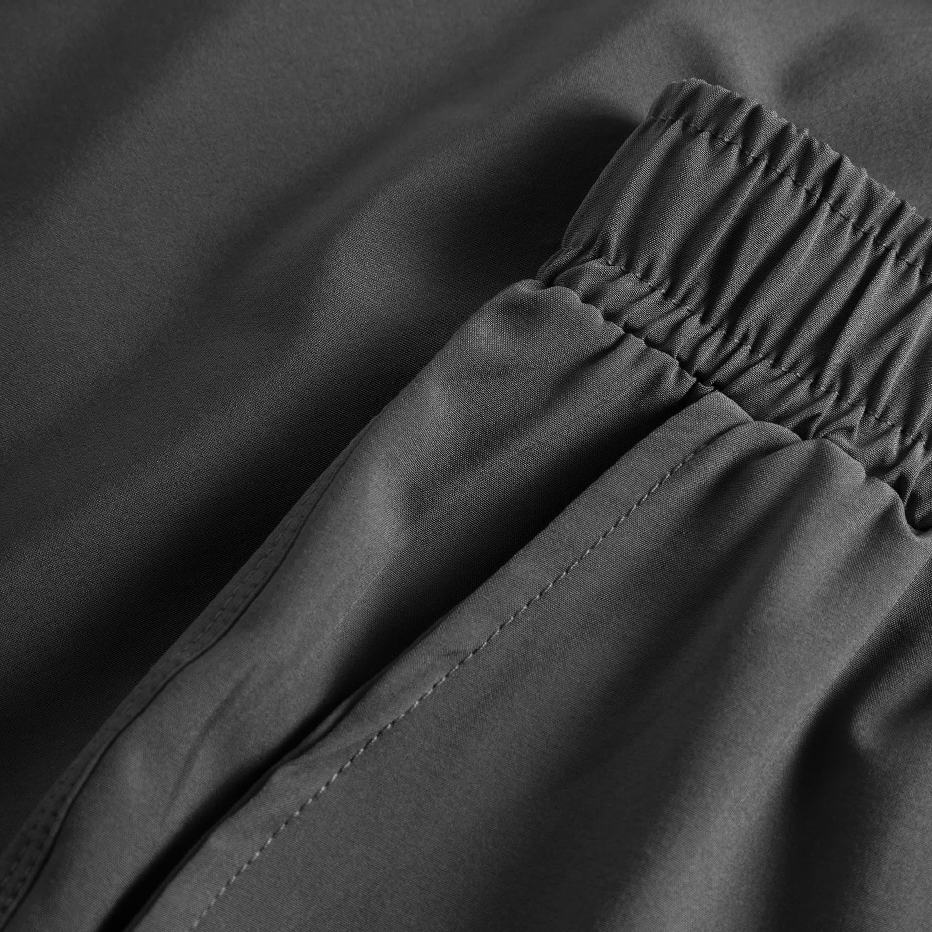 Mens Active Globe Shorts - Dark Grey